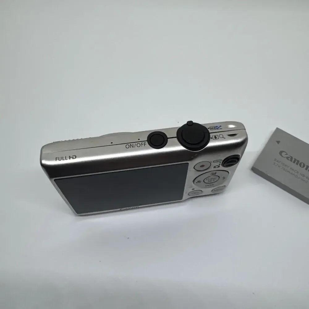 Canon PowerShot ELPH 300 HS 12.1MP Digital Camera Black Works W/ Battery No Char